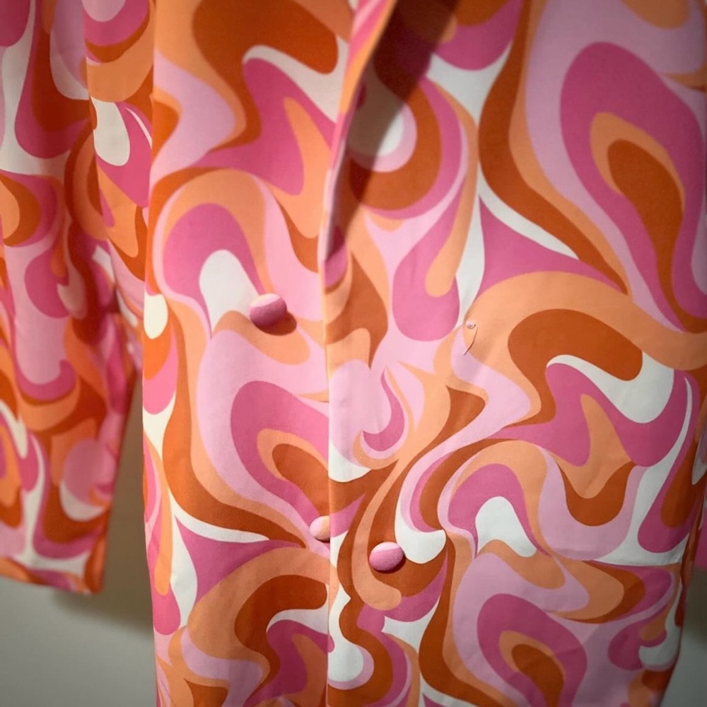 Retro Design Blazer! - Picture 6 of 6